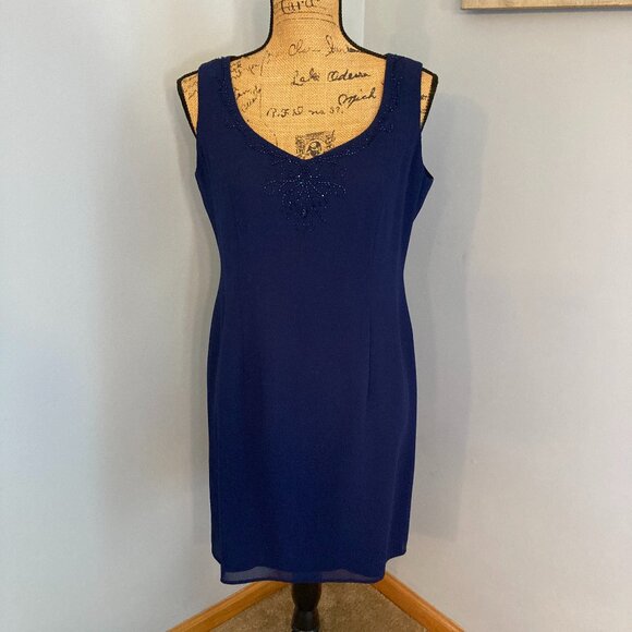 R & M Richards Beaded Dress and Jacket Women Size 6P - Picture 4 of 14